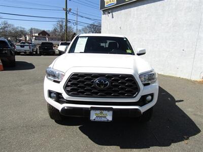 2021 Toyota Tacoma 4X4 V6 SR TRD OFF-ROAD ,TECH PKG ,SILVER CERTIFIED   - Photo 2 - Haddon Twp, NJ 08107