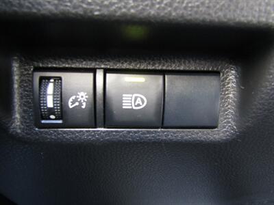 2019 Toyota RAV4 LE AWD,CONV PKG,PWR PKG RVC,SILVER CERTIFIED - Photo 26 - Haddon Twp, NJ 08107