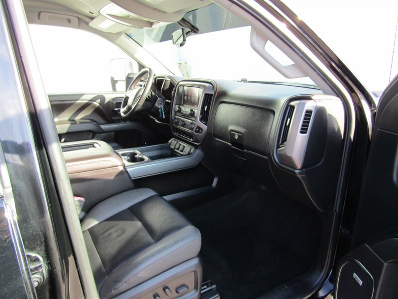 2016 GMC Sierra 1500 SLT - Photo 42 - Haddon Twp, NJ 08107