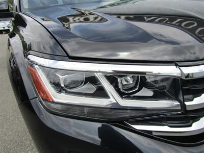 2023 Volkswagen Atlas AWD, PREM PKG,TECH PKG,RVC,SILVER CERTIFIED   - Photo 9 - Haddon Twp, NJ 08107