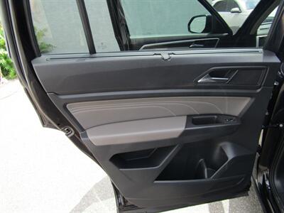 2023 Volkswagen Atlas AWD, PREM PKG,TECH PKG,RVC,SILVER CERTIFIED   - Photo 35 - Haddon Twp, NJ 08107