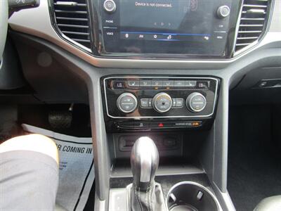 2023 Volkswagen Atlas AWD, PREM PKG,TECH PKG,RVC,SILVER CERTIFIED   - Photo 58 - Haddon Twp, NJ 08107