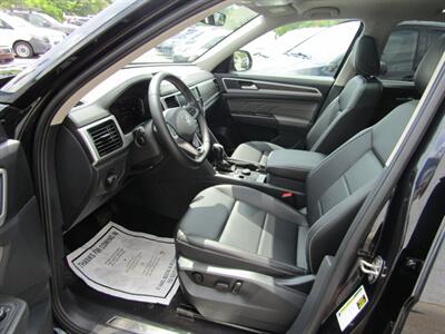 2023 Volkswagen Atlas AWD, PREM PKG,TECH PKG,RVC,SILVER CERTIFIED   - Photo 32 - Haddon Twp, NJ 08107