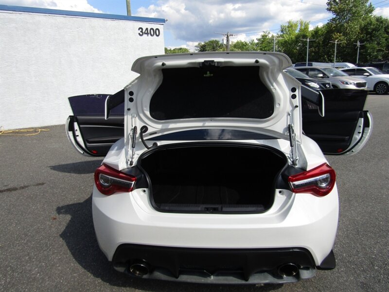 2018 Subaru BRZ photo 29