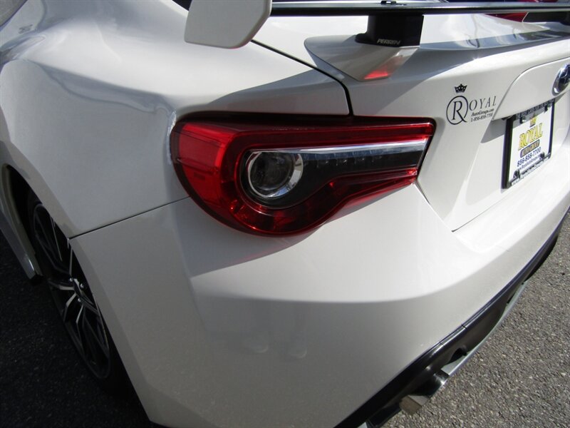 2018 Subaru BRZ photo 16
