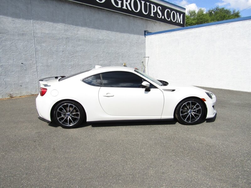 2018 Subaru BRZ photo 2