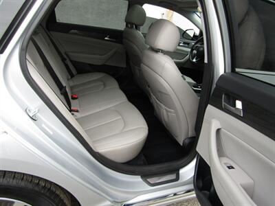 2019 Hyundai SONATA Hybrid LIMITED,NAV,PANO,TECH PKG,SILVER CERTIFIED   - Photo 19 - Haddon Twp, NJ 08107