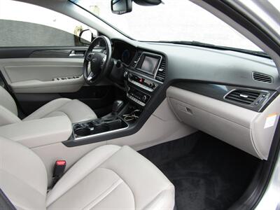 2019 Hyundai SONATA Hybrid LIMITED,NAV,PANO,TECH PKG,SILVER CERTIFIED   - Photo 21 - Haddon Twp, NJ 08107