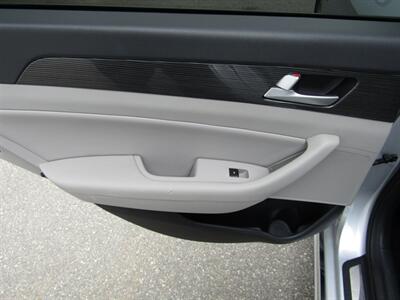 2019 Hyundai SONATA Hybrid LIMITED,NAV,PANO,TECH PKG,SILVER CERTIFIED   - Photo 16 - Haddon Twp, NJ 08107