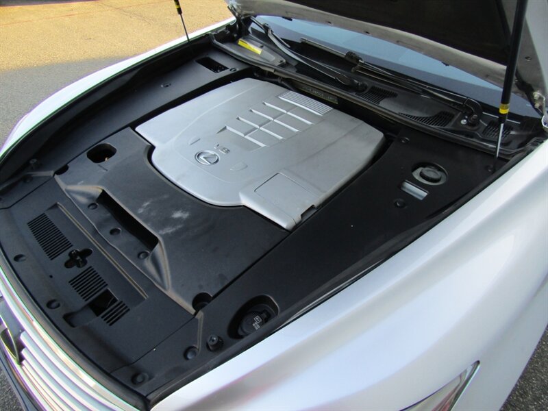2013 Lexus LS NAV,COMFORT PKG,ALL WEATHER PKG,SILVER CERTIFIED - Photo 41 - Haddon Twp, NJ 08107