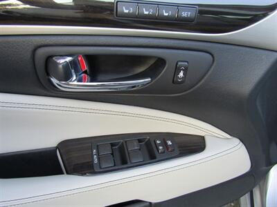 2013 Lexus LS NAV,COMFORT PKG,ALL WEATHER PKG,SILVER CERTIFIED - Photo 10 - Haddon Twp, NJ 08107