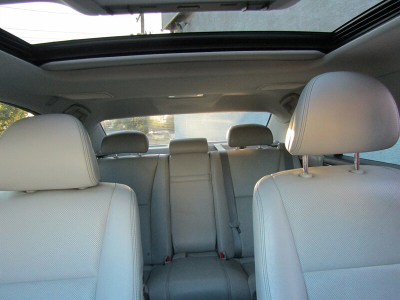 2013 Lexus LS NAV,COMFORT PKG,ALL WEATHER PKG,SILVER CERTIFIED - Photo 16 - Haddon Twp, NJ 08107