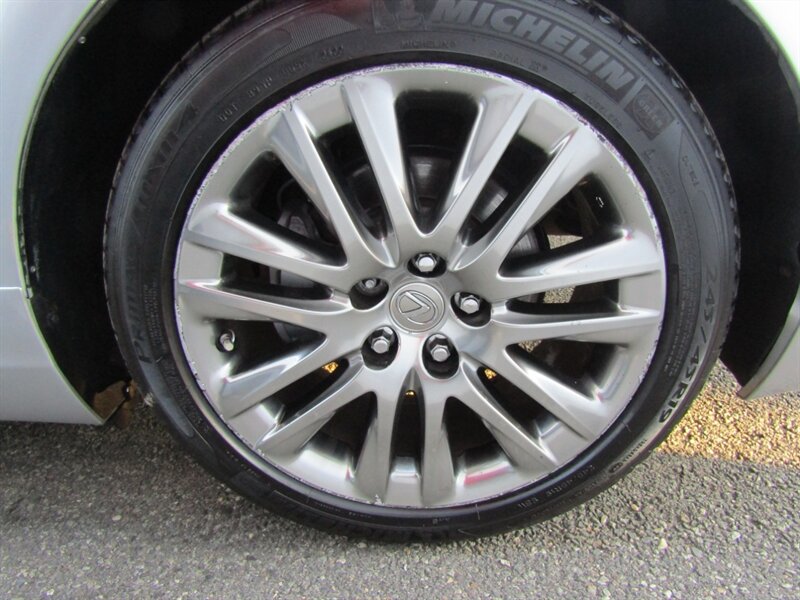 2013 Lexus LS NAV,COMFORT PKG,ALL WEATHER PKG,SILVER CERTIFIED - Photo 38 - Haddon Twp, NJ 08107
