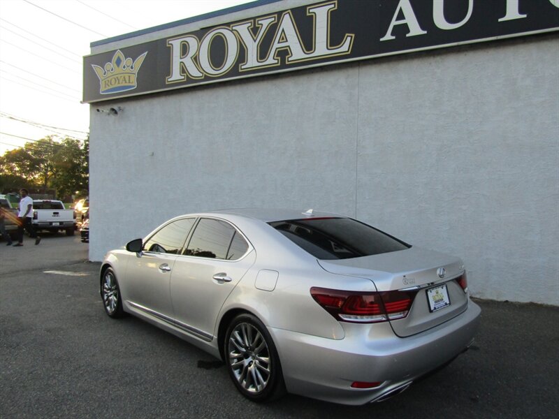 2013 Lexus LS NAV,COMFORT PKG,ALL WEATHER PKG,SILVER CERTIFIED - Photo 6 - Haddon Twp, NJ 08107