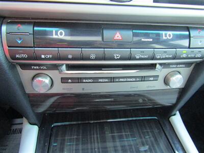 2013 Lexus LS NAV,COMFORT PKG,ALL WEATHER PKG,SILVER CERTIFIED - Photo 32 - Haddon Twp, NJ 08107