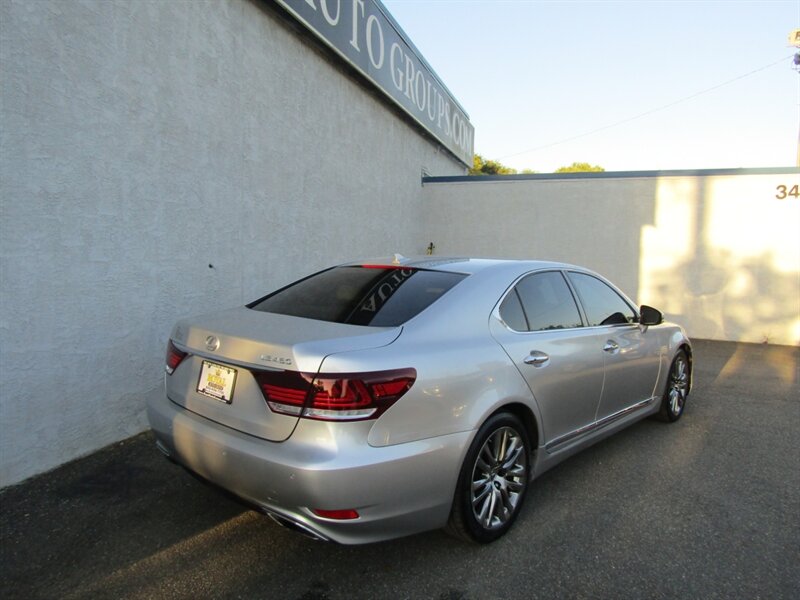 2013 Lexus LS NAV,COMFORT PKG,ALL WEATHER PKG,SILVER CERTIFIED - Photo 8 - Haddon Twp, NJ 08107