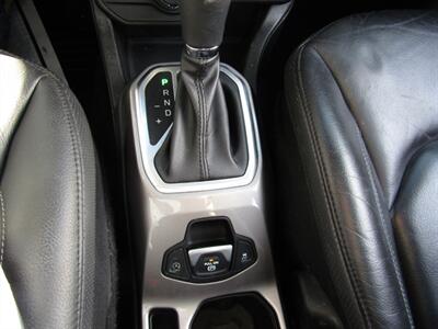 2021 Jeep Renegade LIMITED,AWD,NAV,TECH PKG,SILVER CERTIFIED   - Photo 33 - Haddon Twp, NJ 08107