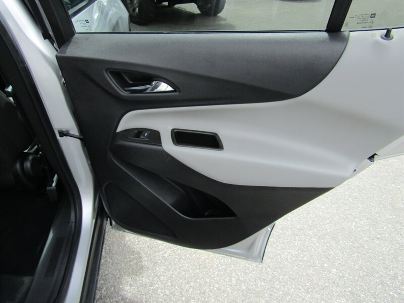 2021 Chevrolet Equinox LS,PWR PKG,CONV PKG,,SILVER CERTIFIED - Photo 35 - Haddon Twp, NJ 08107
