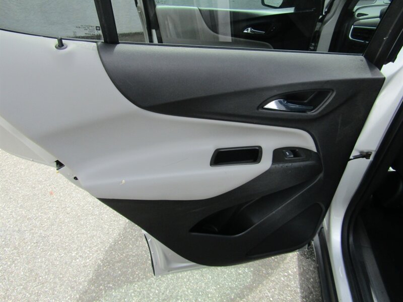 2021 Chevrolet Equinox LS,PWR PKG,CONV PKG,,SILVER CERTIFIED - Photo 31 - Haddon Twp, NJ 08107