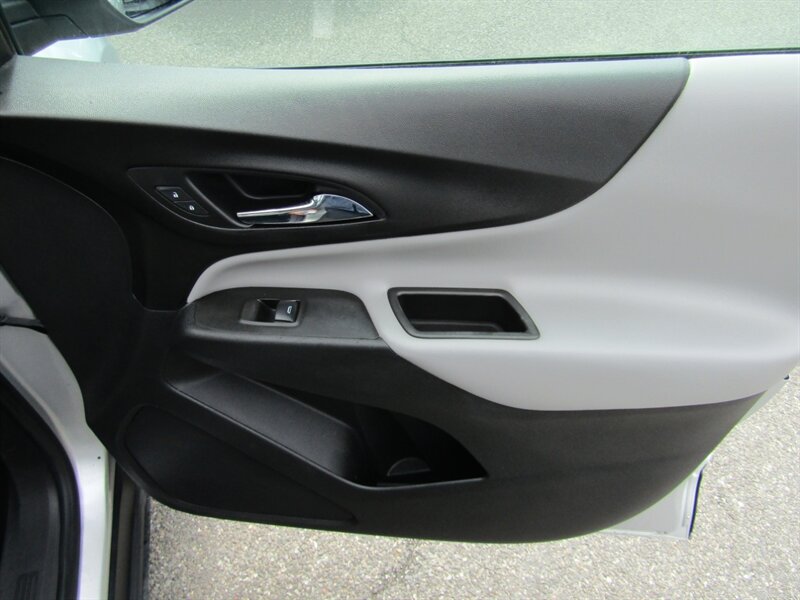 2021 Chevrolet Equinox LS,PWR PKG,CONV PKG,,SILVER CERTIFIED - Photo 38 - Haddon Twp, NJ 08107