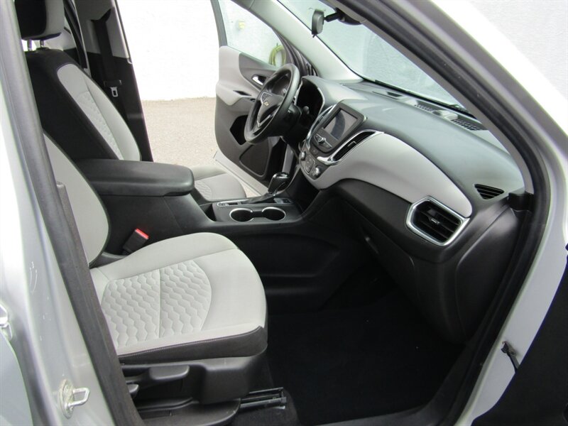 2021 Chevrolet Equinox LS,PWR PKG,CONV PKG,,SILVER CERTIFIED - Photo 37 - Haddon Twp, NJ 08107