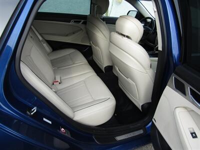 2015 Hyundai Genesis AWD,ULTIMATE SIGNATURE TECH PKG,,SILVER CERTIFIED - Photo 21 - Haddon Twp, NJ 08107