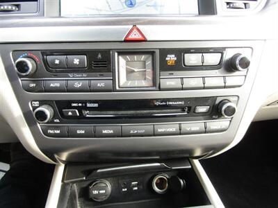 2015 Hyundai Genesis AWD,ULTIMATE SIGNATURE TECH PKG,,SILVER CERTIFIED - Photo 34 - Haddon Twp, NJ 08107