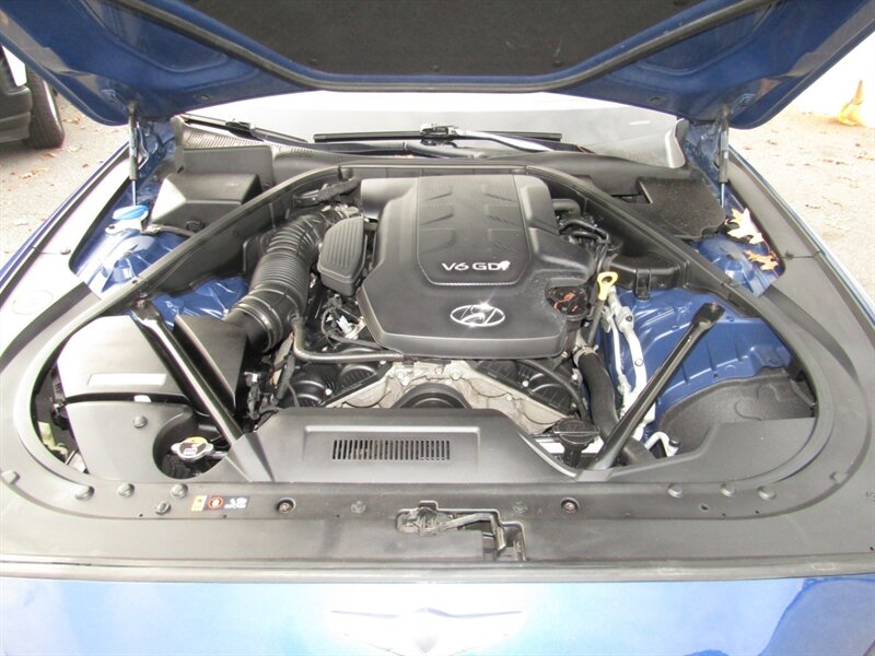 2015 Hyundai Genesis AWD,ULTIMATE SIGNATURE TECH PKG,,SILVER CERTIFIED - Photo 47 - Haddon Twp, NJ 08107