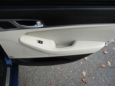 2015 Hyundai Genesis AWD,ULTIMATE SIGNATURE TECH PKG,,SILVER CERTIFIED - Photo 22 - Haddon Twp, NJ 08107