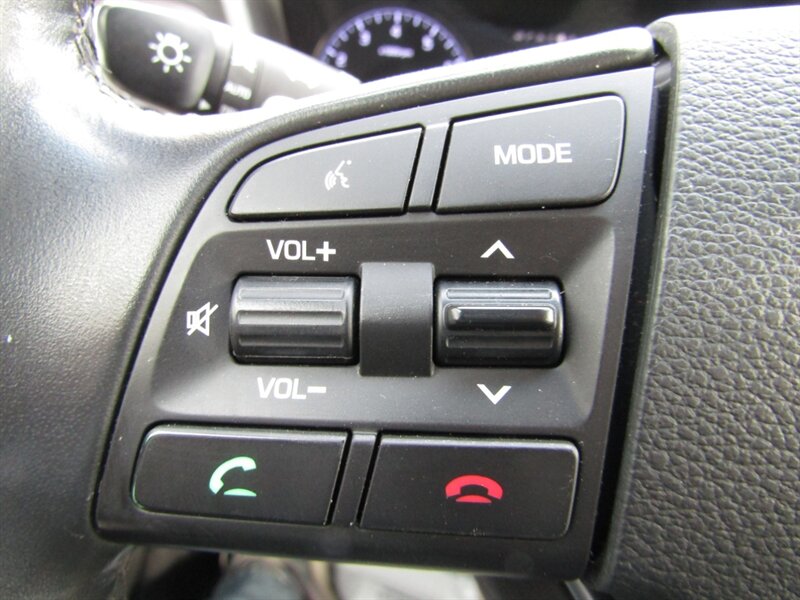 2015 Hyundai Genesis AWD,ULTIMATE SIGNATURE TECH PKG,,SILVER CERTIFIED - Photo 27 - Haddon Twp, NJ 08107