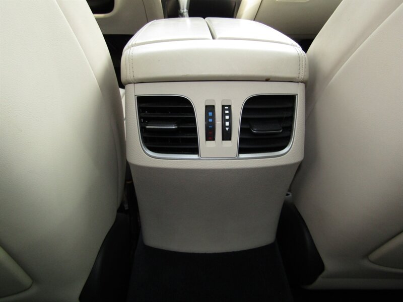 2015 Hyundai Genesis AWD,ULTIMATE SIGNATURE TECH PKG,,SILVER CERTIFIED - Photo 40 - Haddon Twp, NJ 08107