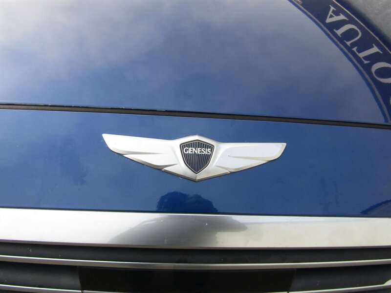 2015 Hyundai Genesis AWD,ULTIMATE SIGNATURE TECH PKG,,SILVER CERTIFIED - Photo 9 - Haddon Twp, NJ 08107