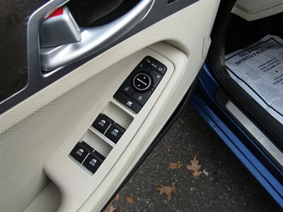 2015 Hyundai Genesis AWD,ULTIMATE SIGNATURE TECH PKG,,SILVER CERTIFIED - Photo 14 - Haddon Twp, NJ 08107