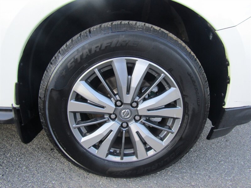 2020 Nissan Pathfinder AWD,NAV,DR.ASST PKG,TECH PKG,RVC,SILVER CERTIFIED - Photo 34 - Haddon Twp, NJ 08107