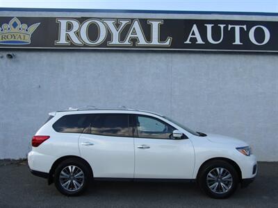 2020 Nissan Pathfinder AWD,NAV,DR.ASST PKG,TECH PKG,RVC,SILVER CERTIFIED - Photo 2 - Haddon Twp, NJ 08107