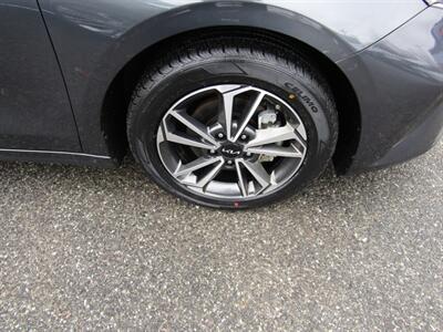 2023 Kia Forte LXS,DR.ASST PKG,RVC.TECH PKG, SILVER CERTIFIED   - Photo 36 - Haddon Twp, NJ 08107