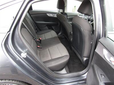 2023 Kia Forte LXS,DR.ASST PKG,RVC.TECH PKG, SILVER CERTIFIED   - Photo 18 - Haddon Twp, NJ 08107