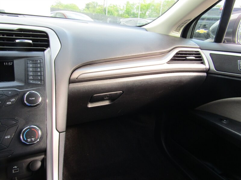 2019 Ford Fusion S,CONV PKG,BLUETOOTH,SILVER CERTIFIED - Photo 47 - Haddon Twp, NJ 08107