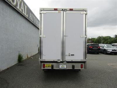 2023 Ford E-Series REFRIGERATED/FREEZER BOX – THERMO KING V320 ELECTRIC STANDBY - Photo 9 - Haddon Twp, NJ 08107