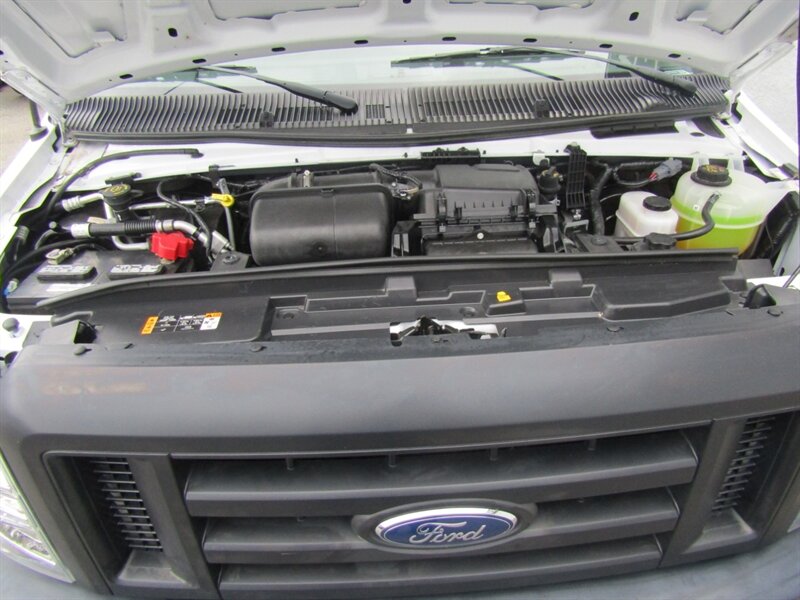 2023 Ford E-Series REFRIGERATED/FREEZER BOX – THERMO KING V320 ELECTRIC STANDBY - Photo 38 - Haddon Twp, NJ 08107