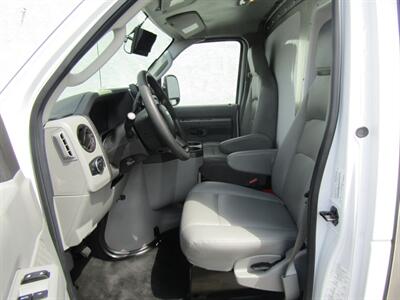 2023 Ford E-Series REFRIGERATED/FREEZER BOX – THERMO KING V320 ELECTRIC STANDBY - Photo 21 - Haddon Twp, NJ 08107