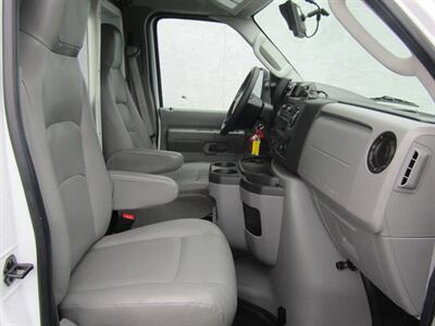 2023 Ford E-Series REFRIGERATED/FREEZER BOX – THERMO KING V320 ELECTRIC STANDBY - Photo 22 - Haddon Twp, NJ 08107