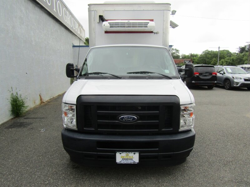 2023 Ford E-Series REFRIGERATED/FREEZER BOX – THERMO KING V320 ELECTRIC STANDBY - Photo 4 - Haddon Twp, NJ 08107
