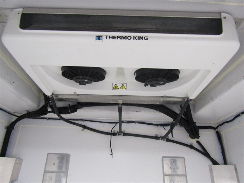 2023 Ford E-Series REFRIGERATED/FREEZER BOX – THERMO KING V320 ELECTRIC STANDBY - Photo 16 - Haddon Twp, NJ 08107