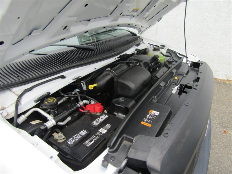 2023 Ford E-Series REFRIGERATED/FREEZER BOX – THERMO KING V320 ELECTRIC STANDBY - Photo 37 - Haddon Twp, NJ 08107