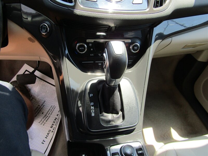 2014 Ford Escape AWD,NAV,PREM PKG,COMFORT PKG,SILVER CERTIFIED - Photo 54 - Haddon Twp, NJ 08107