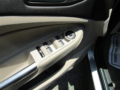 2014 Ford Escape AWD,NAV,PREM PKG,COMFORT PKG,SILVER CERTIFIED   - Photo 33 - Haddon Twp, NJ 08107