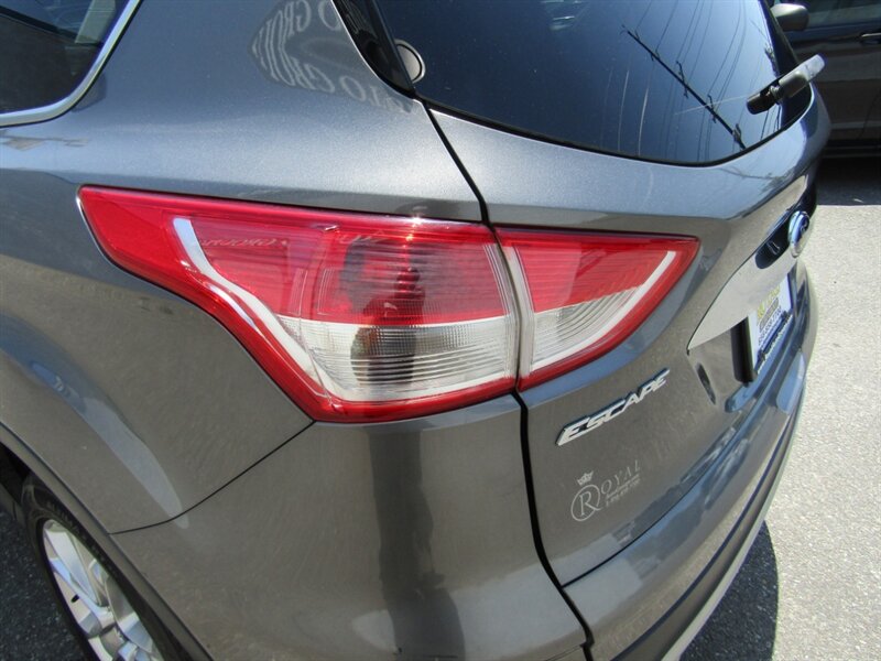 2014 Ford Escape AWD,NAV,PREM PKG,COMFORT PKG,SILVER CERTIFIED - Photo 18 - Haddon Twp, NJ 08107