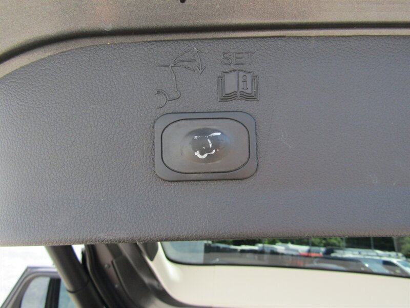 2014 Ford Escape AWD,NAV,PREM PKG,COMFORT PKG,SILVER CERTIFIED - Photo 41 - Haddon Twp, NJ 08107