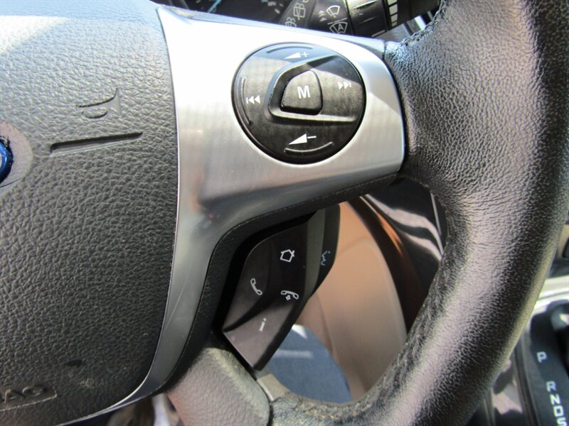 2014 Ford Escape AWD,NAV,PREM PKG,COMFORT PKG,SILVER CERTIFIED - Photo 60 - Haddon Twp, NJ 08107